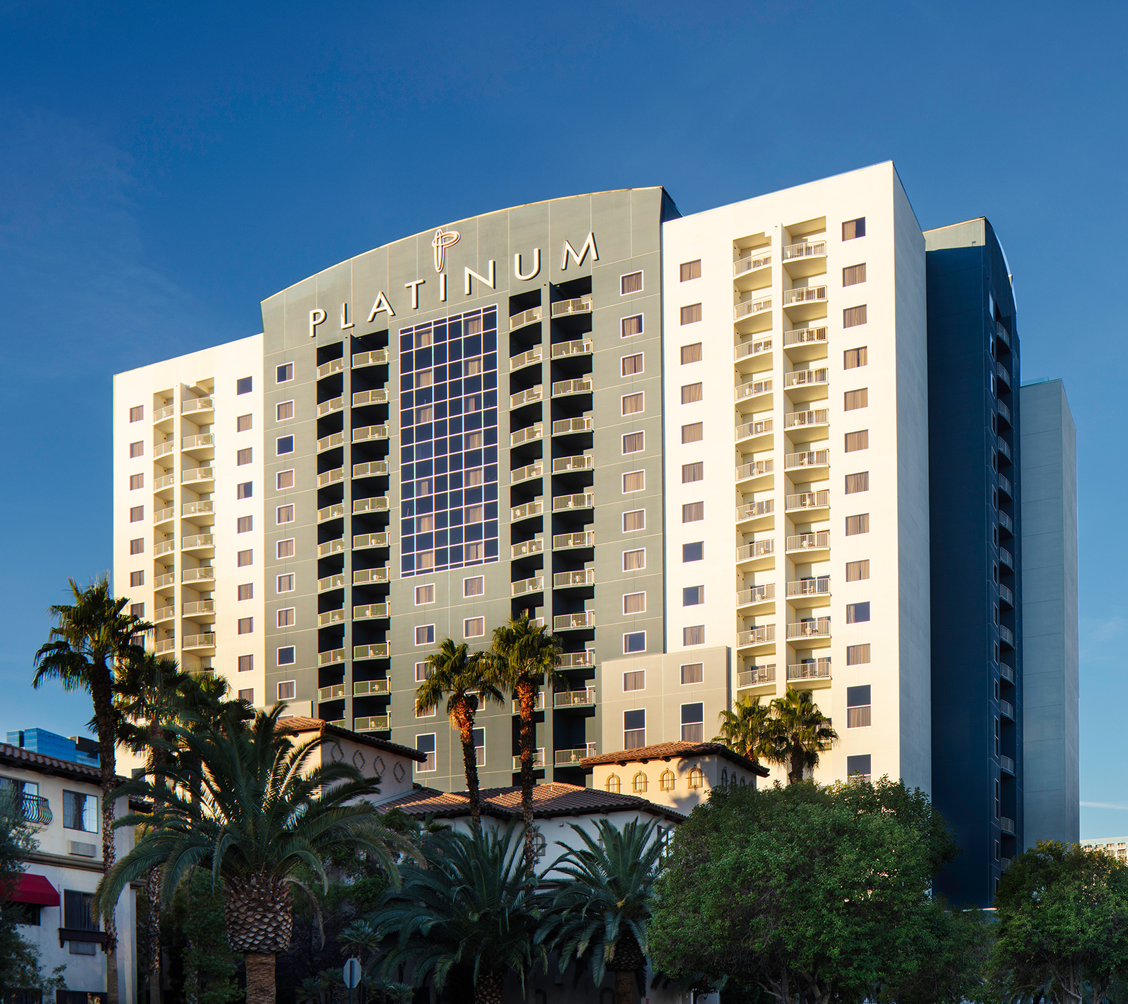 a large building with many windows
